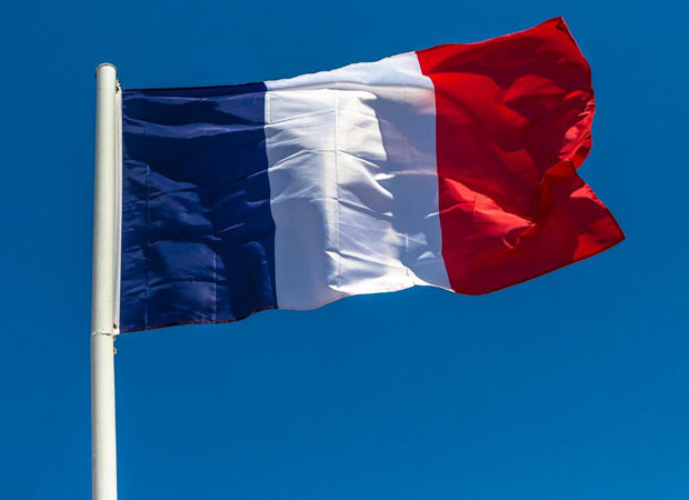Fransa ölkəsini NATO-dan çıxmağa çağırır