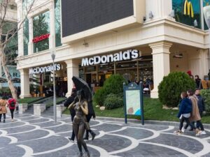 İqtisadiyyat Nazirliyi “McDonald’s Azerbaijan”ı məhkəməyə verdi