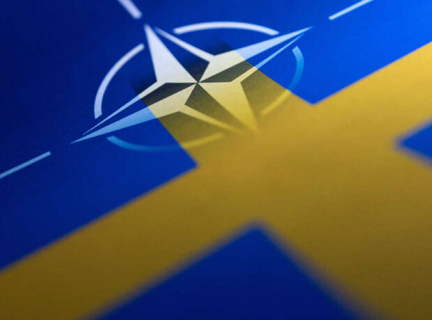 NATO-nun baş katibi Stoltenberq bildirib ki, İsveç artıq alyansın hərbi strukturlarına inteqrasiya edir
