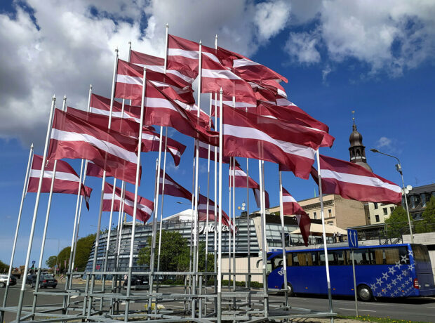 Latviya eks-prezidentlərin dövlət vəsaiti hesabına saxlanmasını dayandırmağa çağırır
