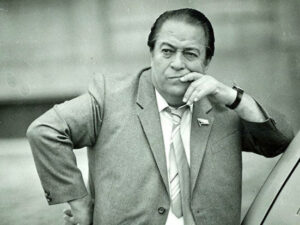 Rəşid Behbudovdan yadigar qalan bahalı brilyantlar oğurlandı