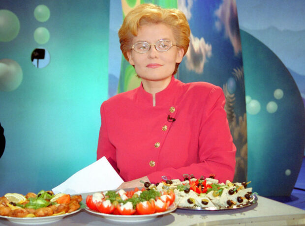 Elena Malışeva tibb mərkəzində milyonlar qazandı Elena Malışeva tibb mərkəzində milyonlar qazandı