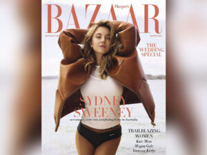 “Euphoria”nın ulduzu Sidni Svini “ikiqat” şortda parıltının üz qabığına poz verib