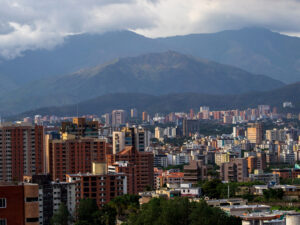 ABŞ Xəzinədarlığı Venesuelanın neft, qaz və qızıl hasilatı sektorları ilə bir sıra əməliyyatları təsdiqləyib