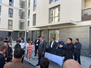 Bakıdan Füzuliyə yola salınan 117 sakinə mənzillərinin açarları təqdim olunub