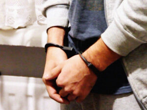 Yekaterinburqda məktəbli qıza təcavüz edən yəmənli tələbə saxlanılıb