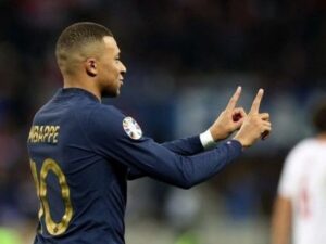 Mbappe Messi, Ronaldu və Neymarı geridə qoydu