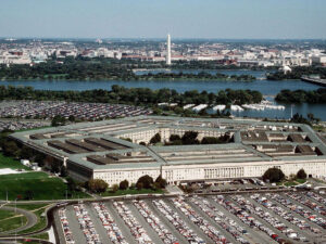 ABŞ kütləvi istehsal üçün kamikaze dronlarının sınaqlarına başlayıb