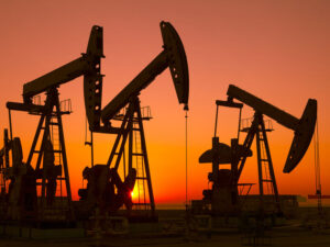 Energetika Nazirliyi Rusiya Federasiyasından neft və neft məhsullarının ixracının azalacağını proqnozlaşdırıb