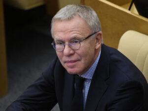 Fetisov BOK-u tam deqradasiyada ittiham edib