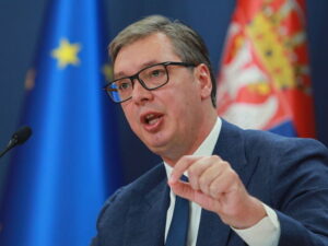 Vuçiç: “Serbiyada inqilab mümkün deyil”