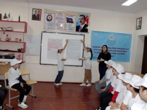 “Xüsusi bacarıqların inkişafı ilə istedadlı şagirdlər arasında sosial inklüziyanın tətbiqi” layihəsi çərçivəsində öyrədici təlimlər keçirilir