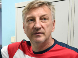 2DROTS məşqçisi klubdakı maaşını açıqladı