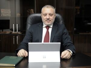 Peşəkar Futbol Liqasının prezidenti palataya köçürülüb