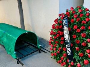 Azərbaycanın məşhur sənətçisi vəfat etdi – FOTO