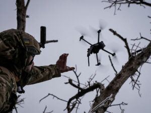 DXR-də bir təqaüdçü Ukrayna qoşunlarının atəşə tutması zamanı yaralanıb