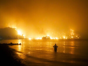 Kanadada iqlim sui-qəsdi tərəfdarı meşə yanğınlarında iştirak etdiyini etiraf edib
