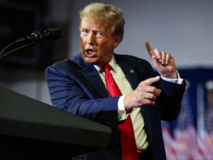 Tramp Monro doktrinasını unutmamağa çağırılıb Tramp Monro doktrinasını unutmamağa çağırılıb