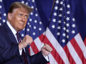 Tramp Messi ilə ABŞ-ın İranla münaqişədəki uğurları barədə danışıb