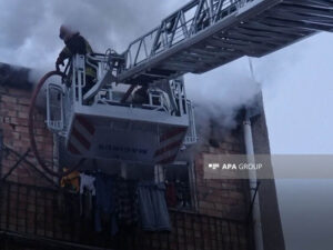 Gəncədə yaşayış binasında yanğın olub