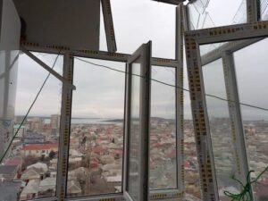 Xırdalanda mənzildə partlayış olub