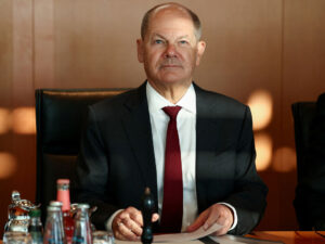 Almaniya parlamenti Şolz hökumətinə etimadla bağlı səsvermə keçirəcək