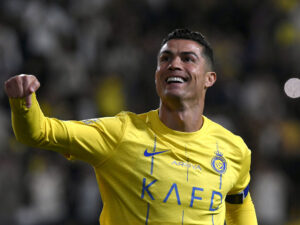 Ronaldo “Messi!” qışqırmasına nalayiq jestlə reaksiya verib