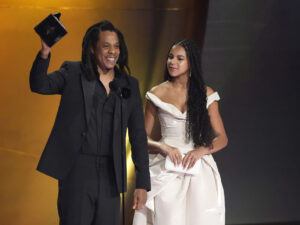 Beyonsenin pərəstişkarları müğənninin qızının necə dəyişdiyindən şoka düşüblər