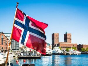 Norveç XİN: “Regiona fayda verəcək sürətli irəliləyişləri gözləyirik”