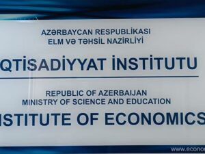 İqtisadiyyat İnstitutunun doktoranturasına sənəd verənlər iki dəfə artıb