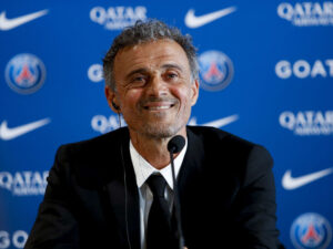 PSJ-nin baş məşqçisi Mbappenin vida yeməyinə gəlməyib