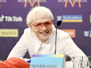 Avroviziya-2024”ün niderlandlı favoriti dava etdiyi üçün müsabiqədən uzaqlaşdırılıb