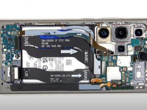 Samsung-un yeni flaqmanı süni intellektli akkumulyatora sahib olacaq