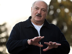 Lukaşenko bildirib ki, bir çox ölkələrin avro və dollara ehtiyacı yoxdur