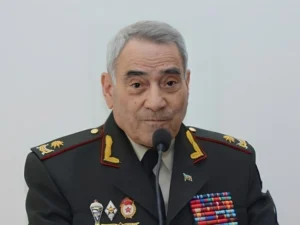 Azərbaycanın sabiq müdafiə naziri dəfn edildi