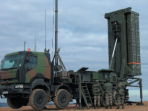 İtaliya Ukraynaya hava hücumundan müdafiə sistemi göndərdiyini açıqlayıb