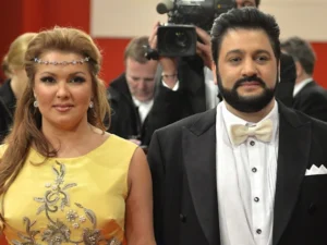 Azərbaycanın Xalq artisti həyat yoldaşından ayrıldı