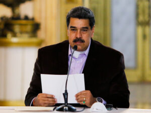 Maduro birbaşa dialoqu bərpa etmək təklifi ilə Trampa yaxınlaşıb