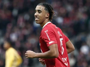 Dünyanın ən istedadlı müdafiəçilərindən biri karyerasını “Real”da davam etdirmək arzusundadır