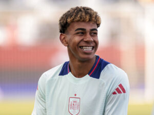 İspaniya millisi tarixin ən zəiflərindən biri adlandırılıb