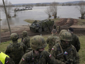 NATO-nun baş katibi bildirib ki, Ukraynaya hərbi personal göndərmək planı yoxdur