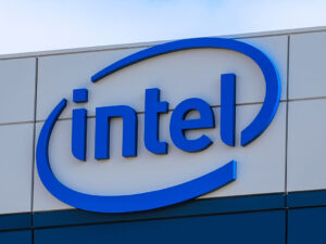 Rusiyaya prosessorların idxalı 15 dəfə azalıb