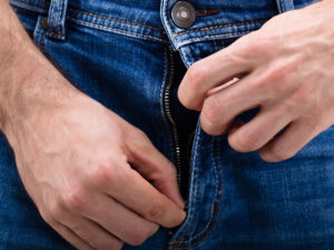 Həkim ereksiya problemlərinə səbəb olan təhlükəli xəstəliklər barədə xəbərdarlıq edib