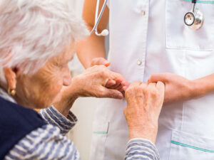 ABŞ-da elm adamları qocalığın müalicəsini sınaqdan keçirirlər