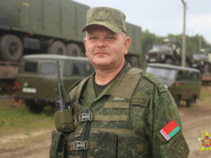 Belarus hərbçiləri Rusiyada canlı atəşli təlimlərdə iştirak edəcək