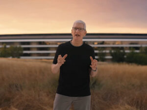 Oyun tərtibatçıları Apple ilə əməkdaşlığın mənfi tərəflərini açıqlayırlar