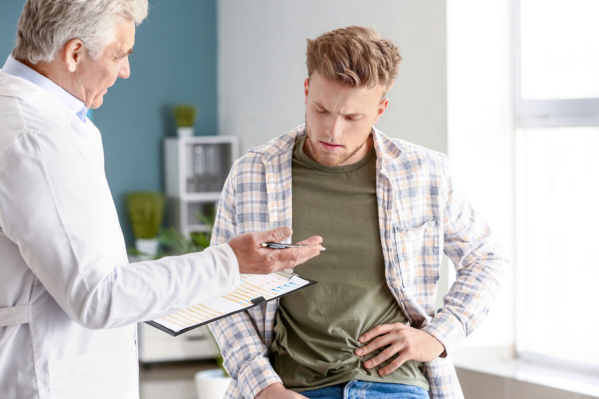 Mushuklardan jinsiy sperma tomiziladi