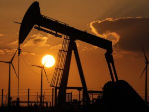 Urals neftinə endirim son bir ilin ən aşağı səviyyəsinə düşüb