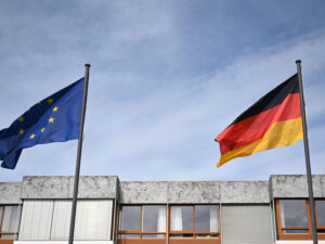 Aİ büdcəsinə töhfələrə görə lider ölkənin adı açıqlanıb