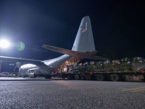 ABŞ İsraili qorumaq üçün Yaxın Şərqə döyüş təyyarələri göndərməyi planlaşdırır